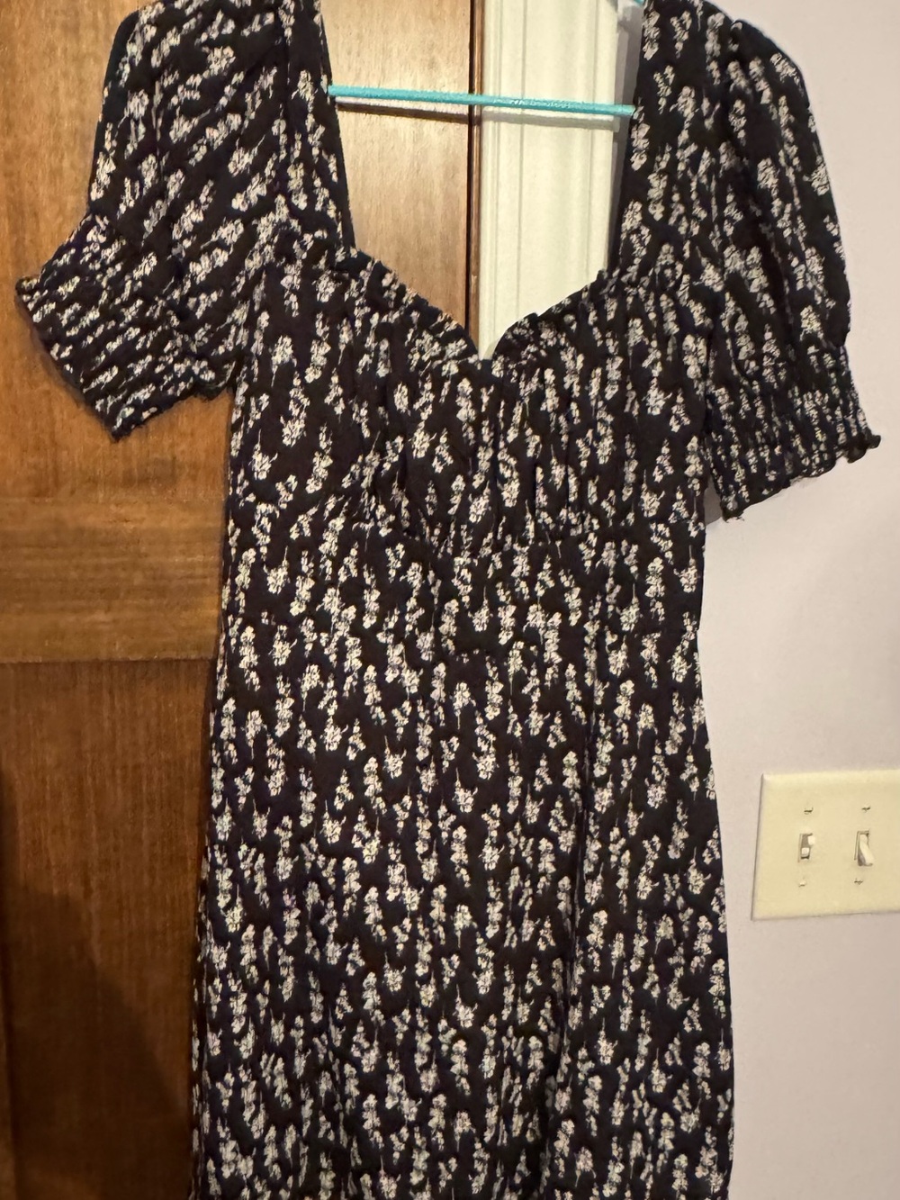 Francesca's Collections Navy and White Floral Midi Dress